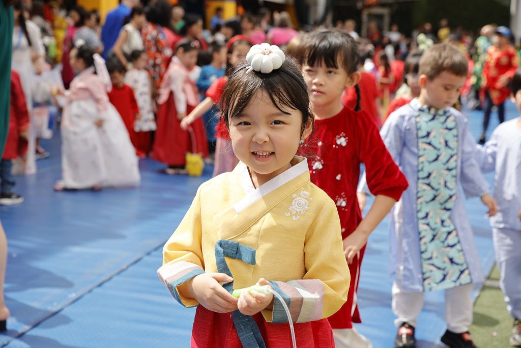 Benefits of International School for Students